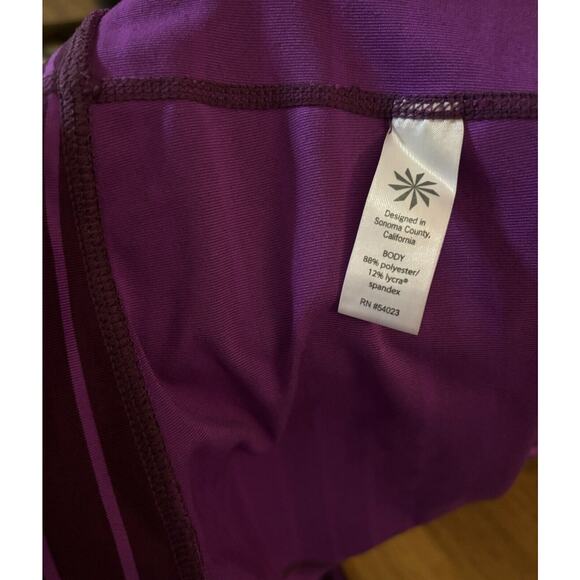 Athleta Striped Chaturanga Capri Leggings Sz.Small Striped Purple Pink Yoga‎ Run - Picture 6 of 8